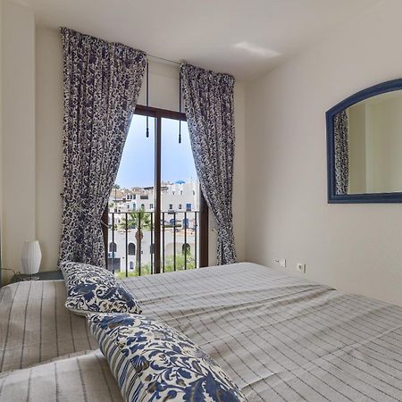 Duquesa Port Retreat Daire Manilva Dış mekan fotoğraf